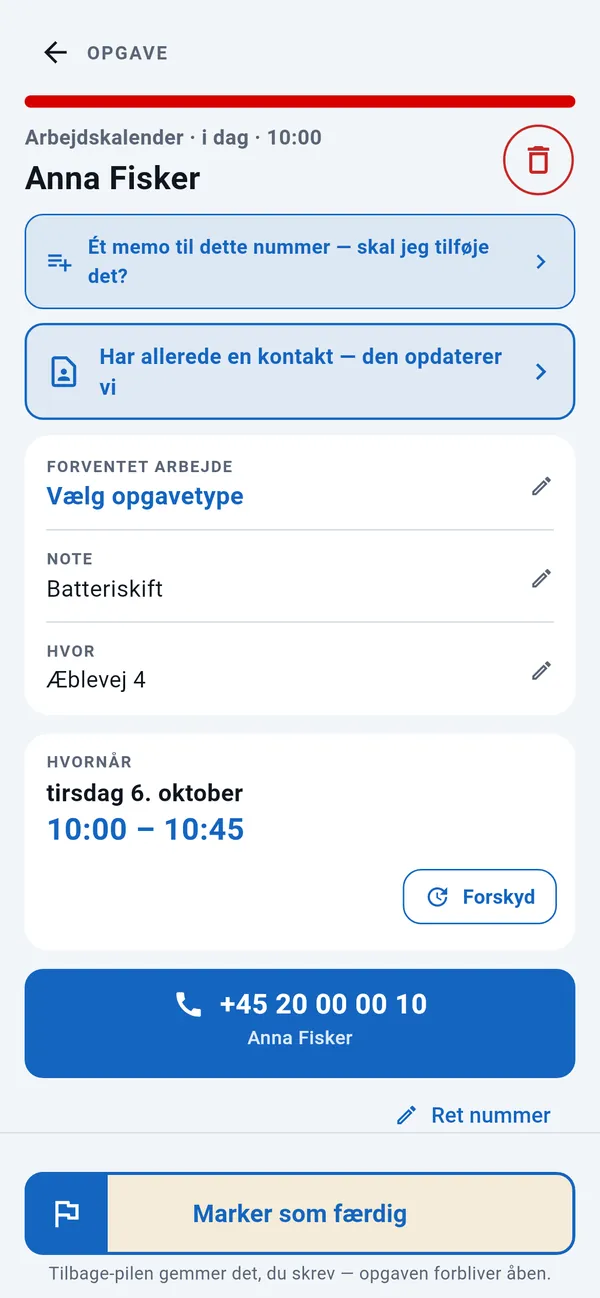 Opgaveside: opgavetype, note, adresse og tidspunkt, med en opkaldsknap og knappen Marker som færdig.
