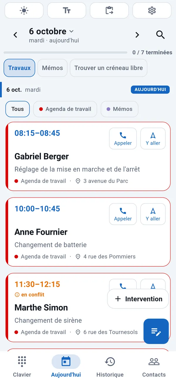 Onglet Aujourd'hui de WorkDialer : liste des interventions du jour avec l'horaire, le nom du client, le type d'intervention et l'adresse.
