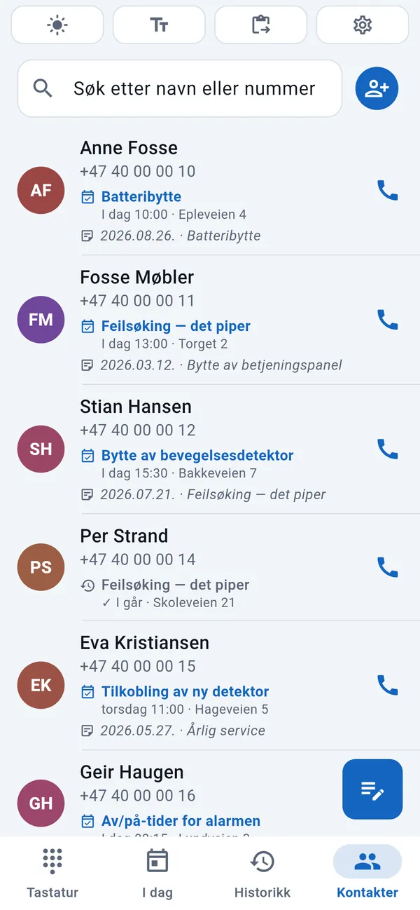 Kontaktliste med kunder, hver med dato og type for oppdraget sitt.