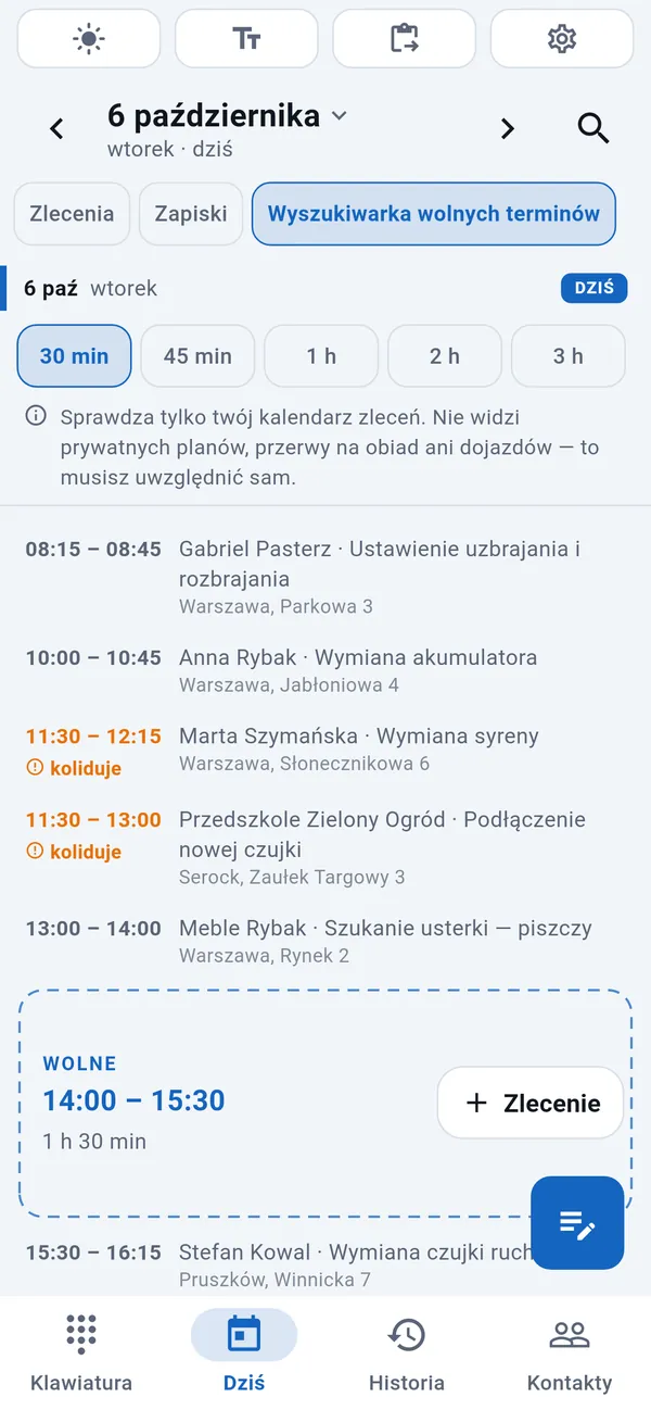 Wyszukiwarka wolnych terminów: czas trwania do wyboru, dzisiejsze zlecenia z zaznaczonymi kolizjami, a między nimi wyróżniony wolny termin (14:00–15:30) z przyciskiem Zlecenie.
